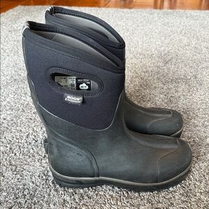 Bogs Men’s sz 8 Black Neoprene Waterproof Boots